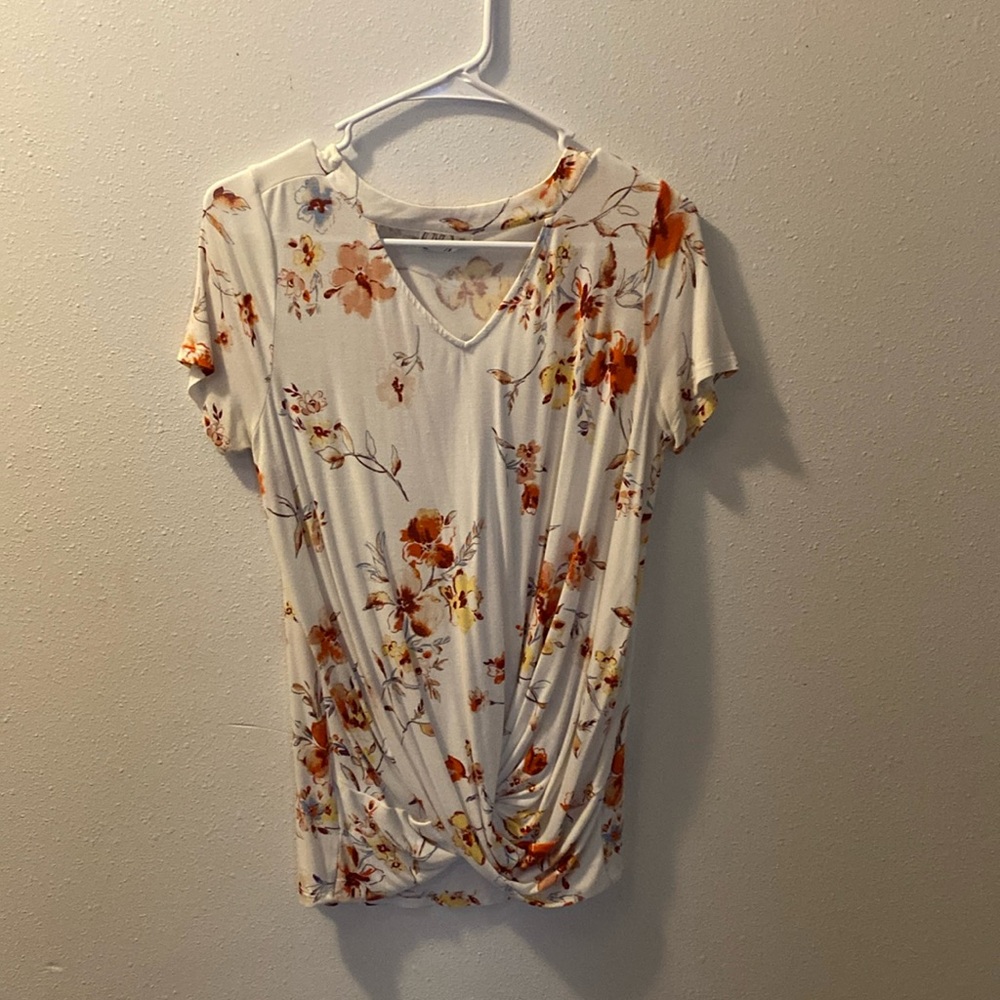 Maurice’s 24/7 V-Neck cut-out top